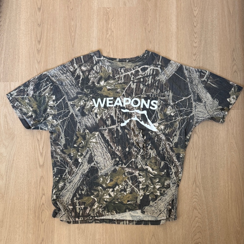 Akimbo Club Vintage T-Shirt